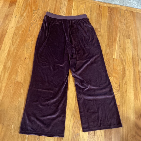 NEW Victoria’s Secret Lounge Pants - Picture 4 of 5